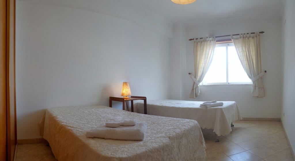 Apartamento Avenida da Liberdade Albufeira Quarto foto