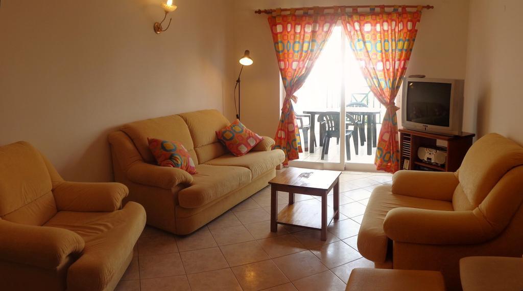 Apartamento Avenida da Liberdade Albufeira Quarto foto